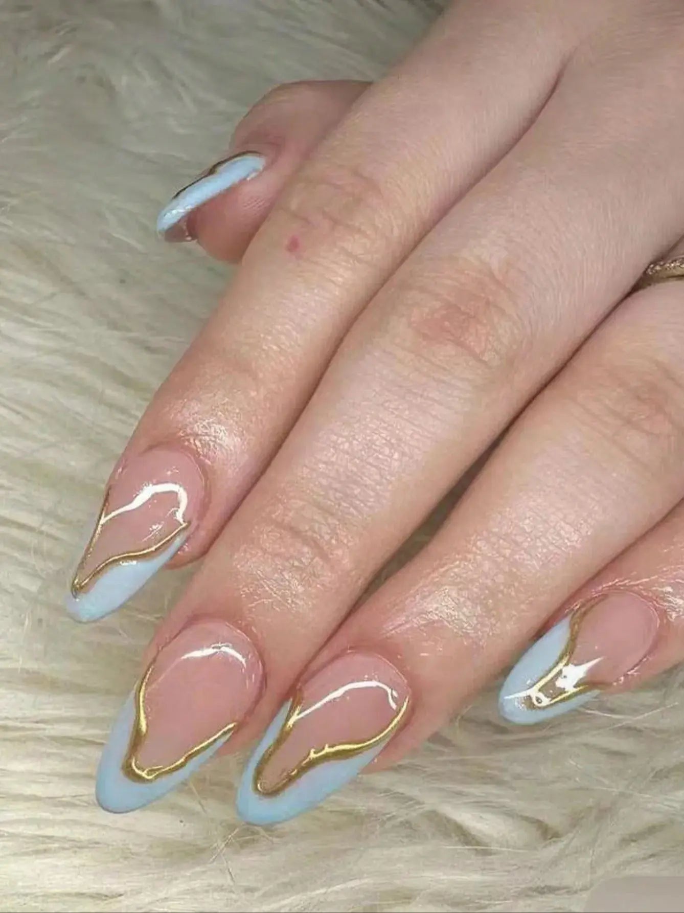 10 Pieces of Handmade Fake Nails with Blue French Tips, Golden Accents, Nude Shade - Minimalist, Stylish and High-End for Daily