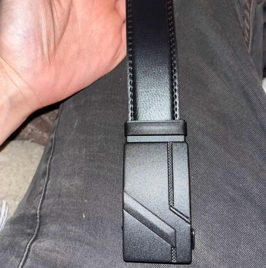 Fashion business men's belts, authentic luxury brand belts, metal buckles, high-quality soft belts